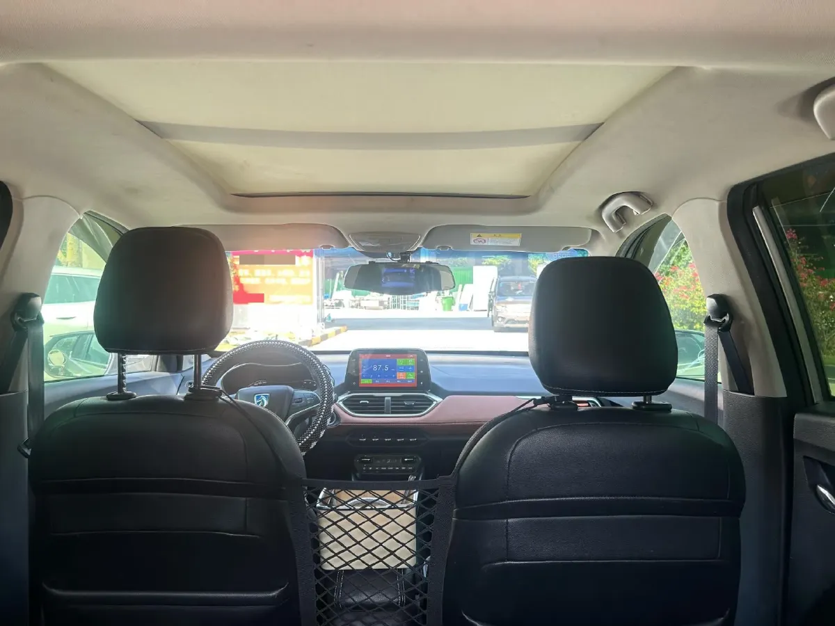 2017 HaiMa S5 Young Edition 1.6L 122HP L4 5MT,autocango,china used car exporter,china ev exporter,chinese used car exporter,chinese used ev exporter