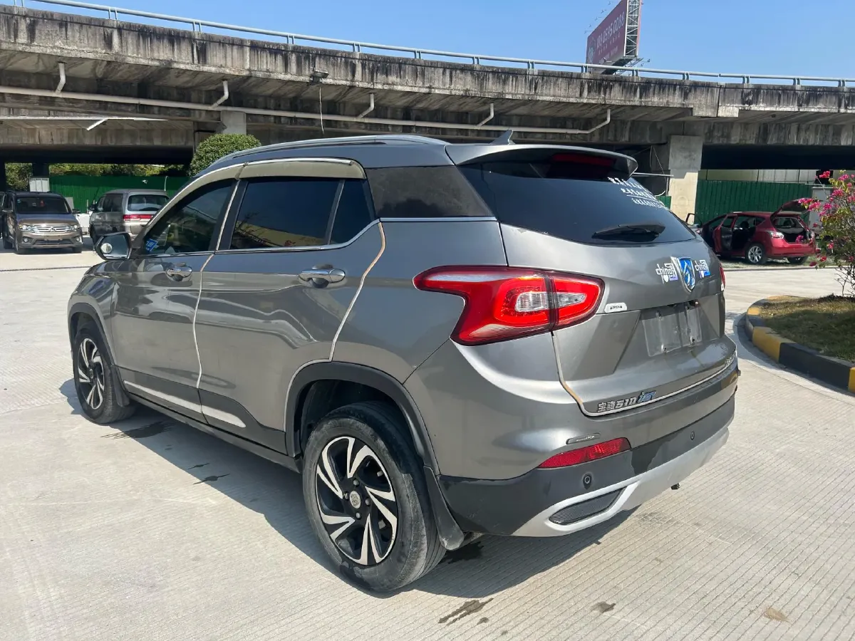 2017 HaiMa S5 Young Edition 1.6L 122HP L4 5MT,autocango,china used car exporter,china ev exporter,chinese used car exporter,chinese used ev exporter