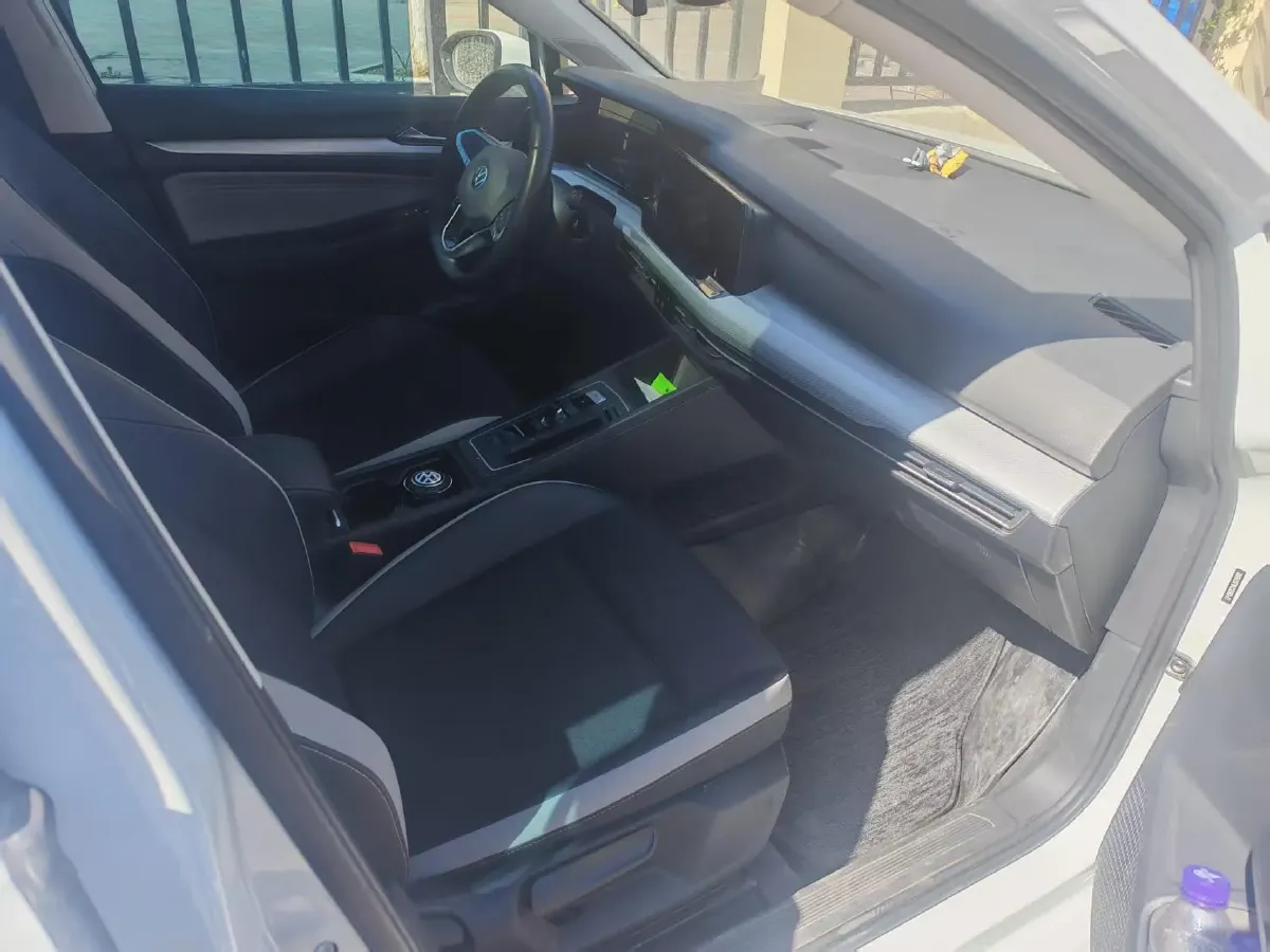 2021 Volkswagen Golf 1.4T 150HP L4 7DCT,autocango,china used car exporter,china ev exporter,chinese used car exporter,chinese used ev exporter