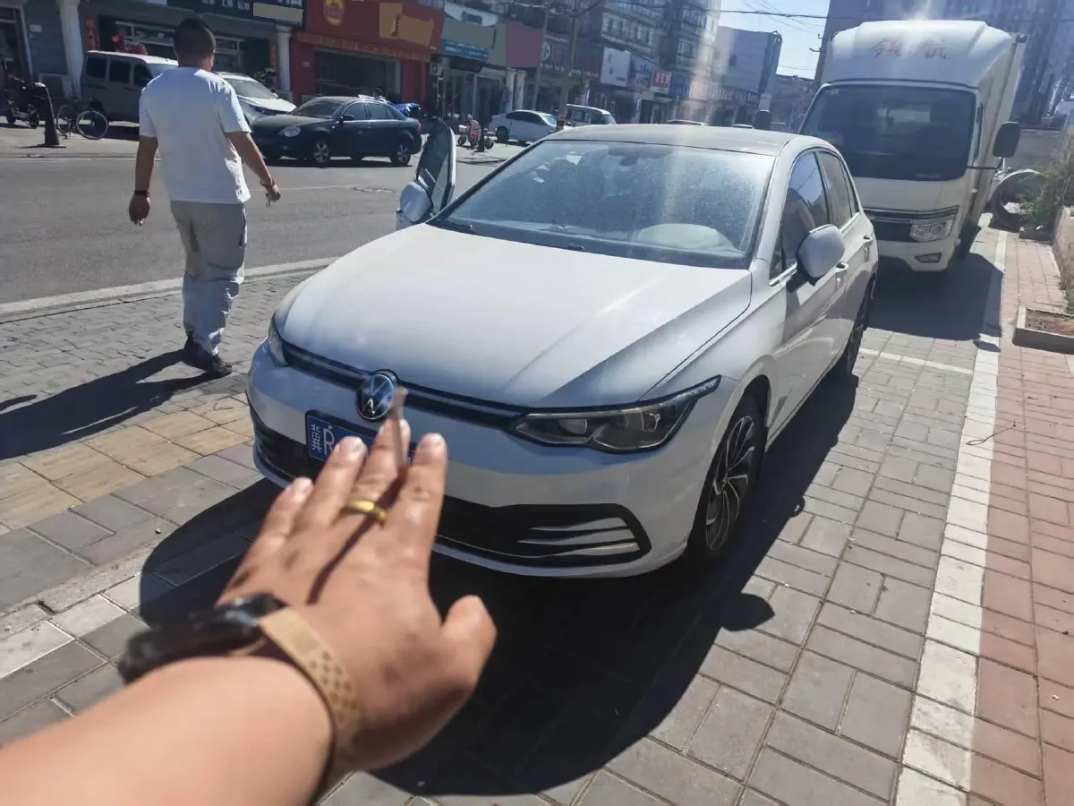2021 Volkswagen Golf 1.4T 150HP L4 7DCT,autocango,china used car exporter,china ev exporter,chinese used car exporter,chinese used ev exporter