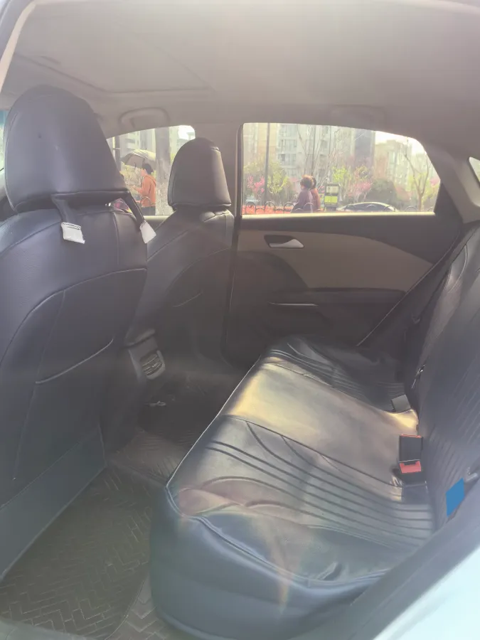 2021 Chevrolet Monza 1.5L 113HP L4 6AT,autocango,china used car exporter,china ev exporter,chinese used car exporter,chinese used ev exporter