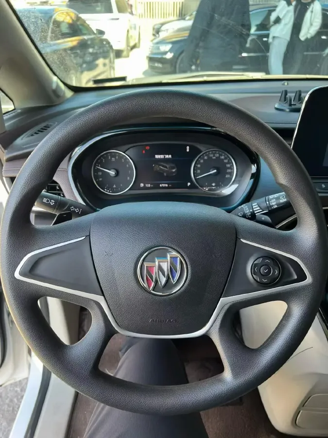 2021 Buick GL8 2.0T 237HP L4 9AT,autocango,china used car exporter,china ev exporter,chinese used car exporter,chinese used ev exporter