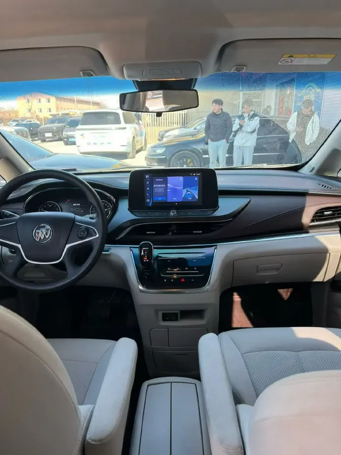 2021 Buick GL8 2.0T 237HP L4 9AT,autocango,china used car exporter,china ev exporter,chinese used car exporter,chinese used ev exporter