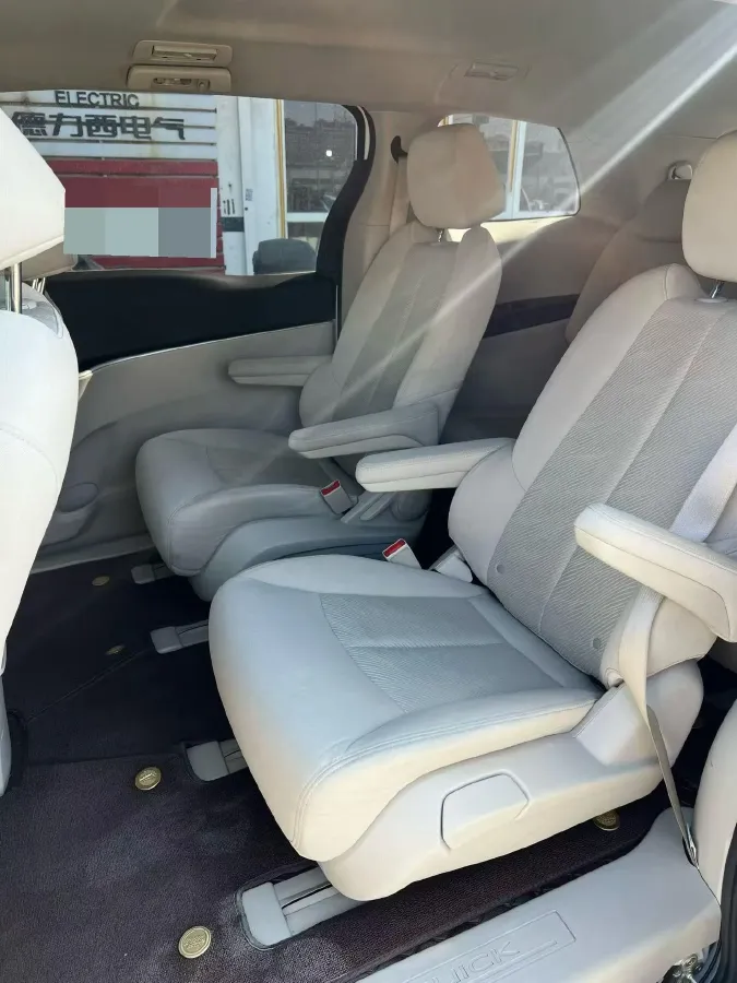 2021 Buick GL8 2.0T 237HP L4 9AT,autocango,china used car exporter,china ev exporter,chinese used car exporter,chinese used ev exporter