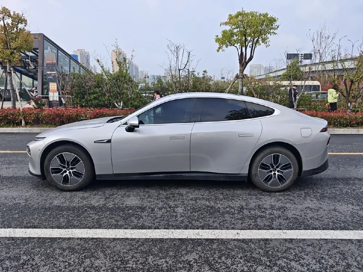 2023 Xpeng P7 BEV 86.2KWH,autocango,china used car exporter,china ev exporter,chinese used car exporter,chinese used ev exporter