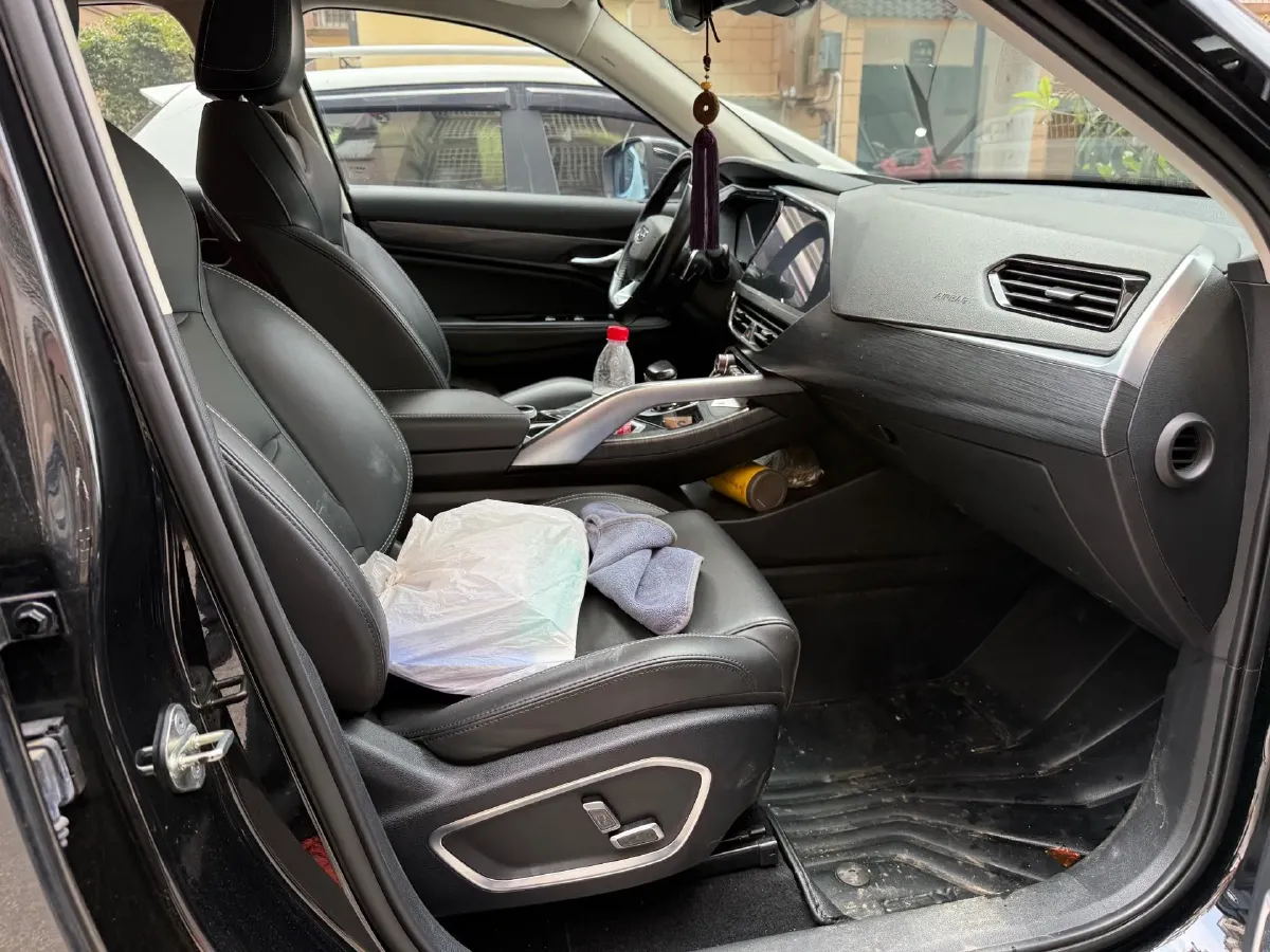 2021 Geely Tugella 2.0T 238HP L4 8AT,autocango,china used car exporter,china ev exporter,chinese used car exporter,chinese used ev exporter