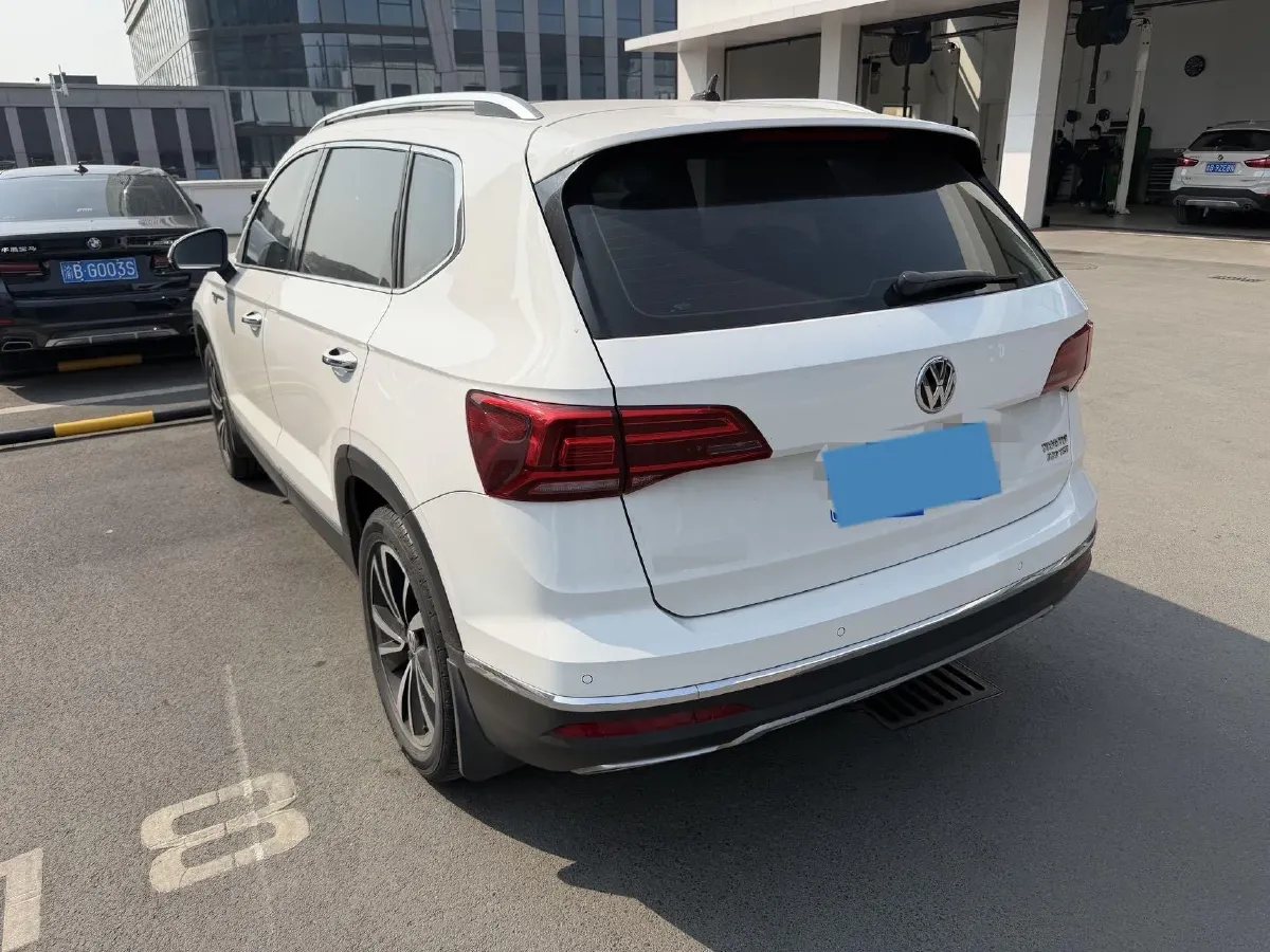 2020 Volkswagen Tharu 2.0T 186HP L4 7DCT,autocango,china used car exporter,china ev exporter,chinese used car exporter,chinese used ev exporter