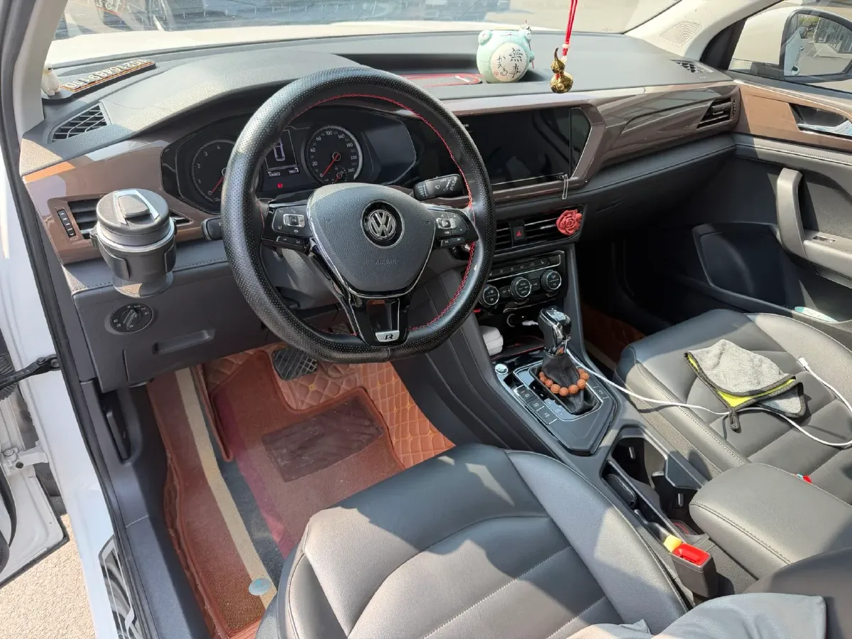 2020 Volkswagen Tharu 2.0T 186HP L4 7DCT,autocango,china used car exporter,china ev exporter,chinese used car exporter,chinese used ev exporter