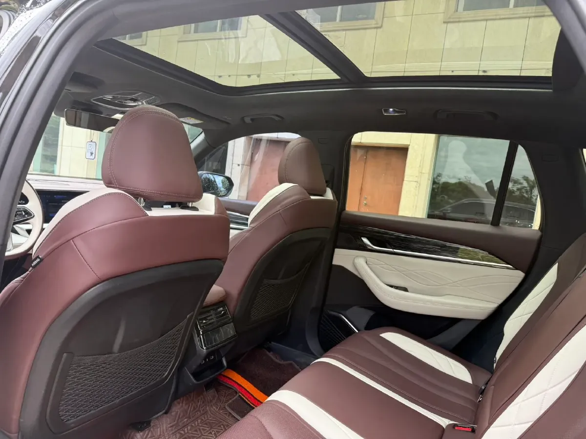 2021 Geely Monjaro 2.0T 218HP L4 7DCT,autocango,china used car exporter,china ev exporter,chinese used car exporter,chinese used ev exporter