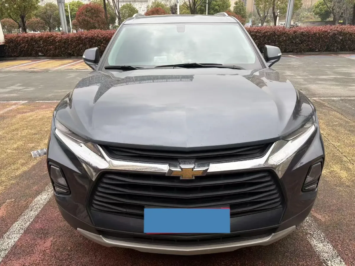 2023 Chevrolet Blazer 2.0T 237HP L4 9AT,autocango,china used car exporter,china ev exporter,chinese used car exporter,chinese used ev exporter