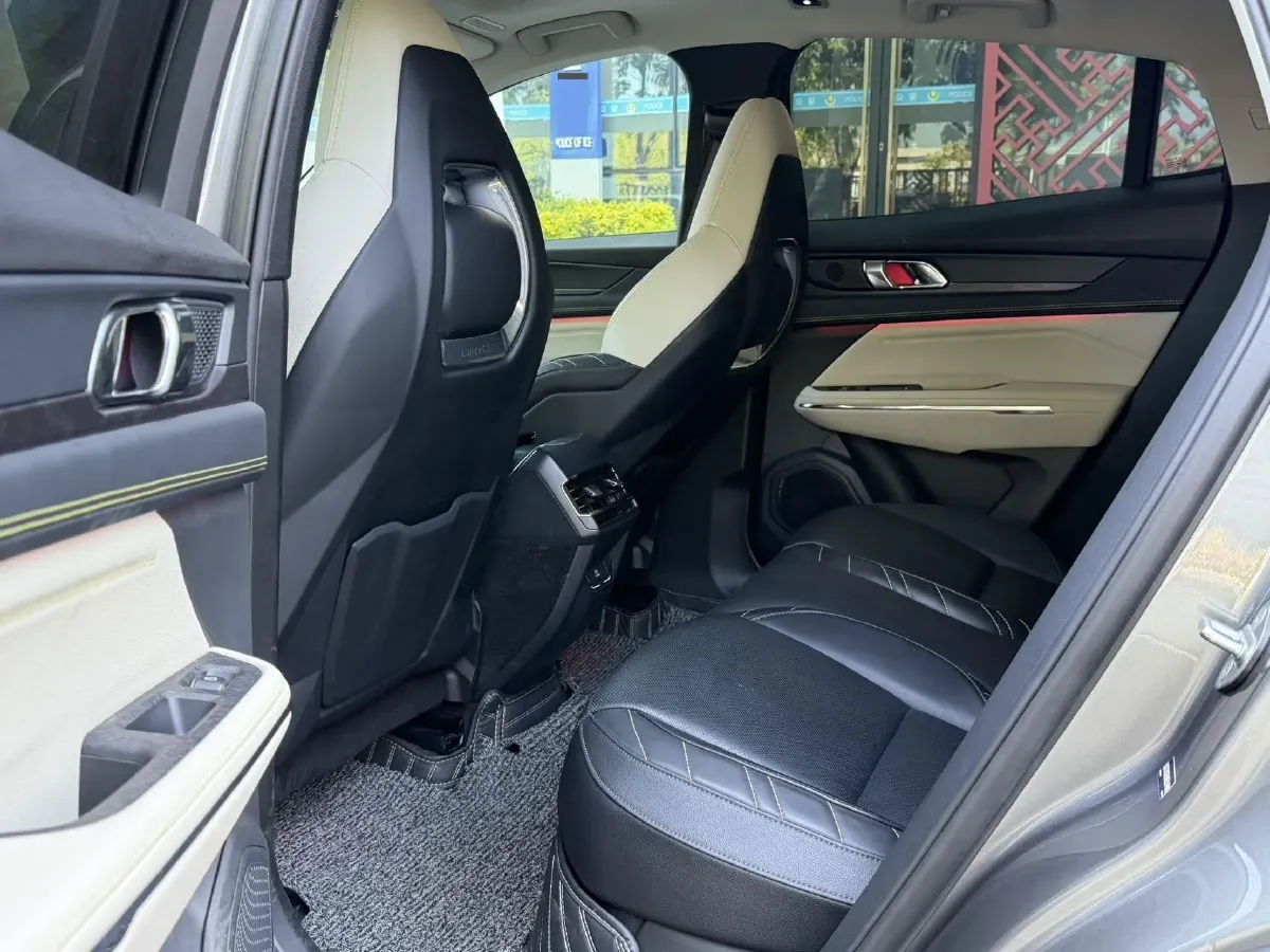 2020 LYNK&CO 05 2.0T 254HP L4 8AT,autocango,china used car exporter,china ev exporter,chinese used car exporter,chinese used ev exporter