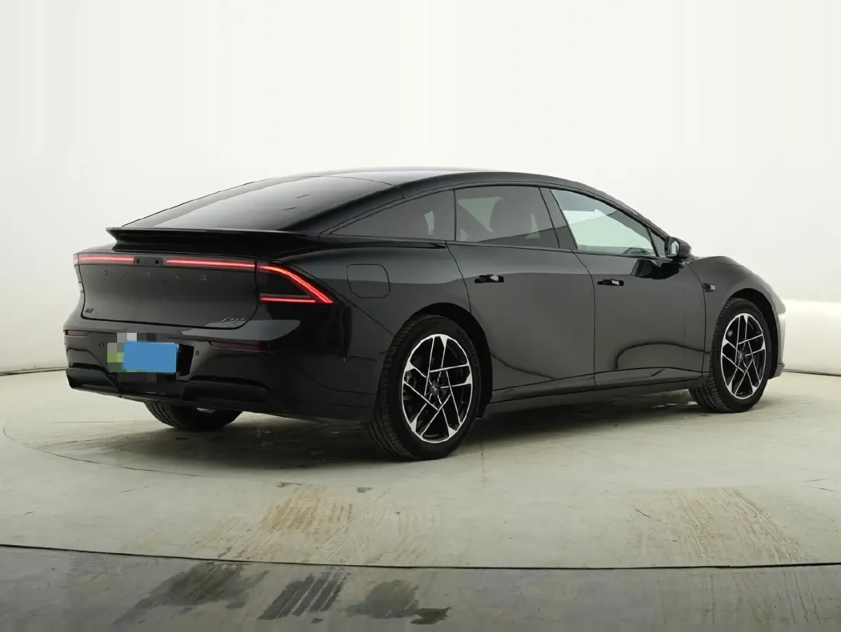 2024 Xpeng P7+ BEV 60.7KWH,autocango,china used car exporter,china ev exporter,chinese used car exporter,chinese used ev exporter