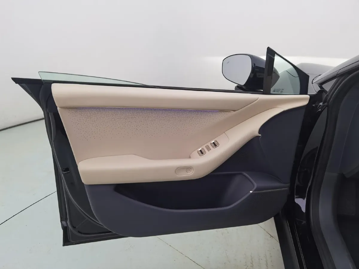 2024 Xpeng P7+ BEV 60.7KWH,autocango,china used car exporter,china ev exporter,chinese used car exporter,chinese used ev exporter