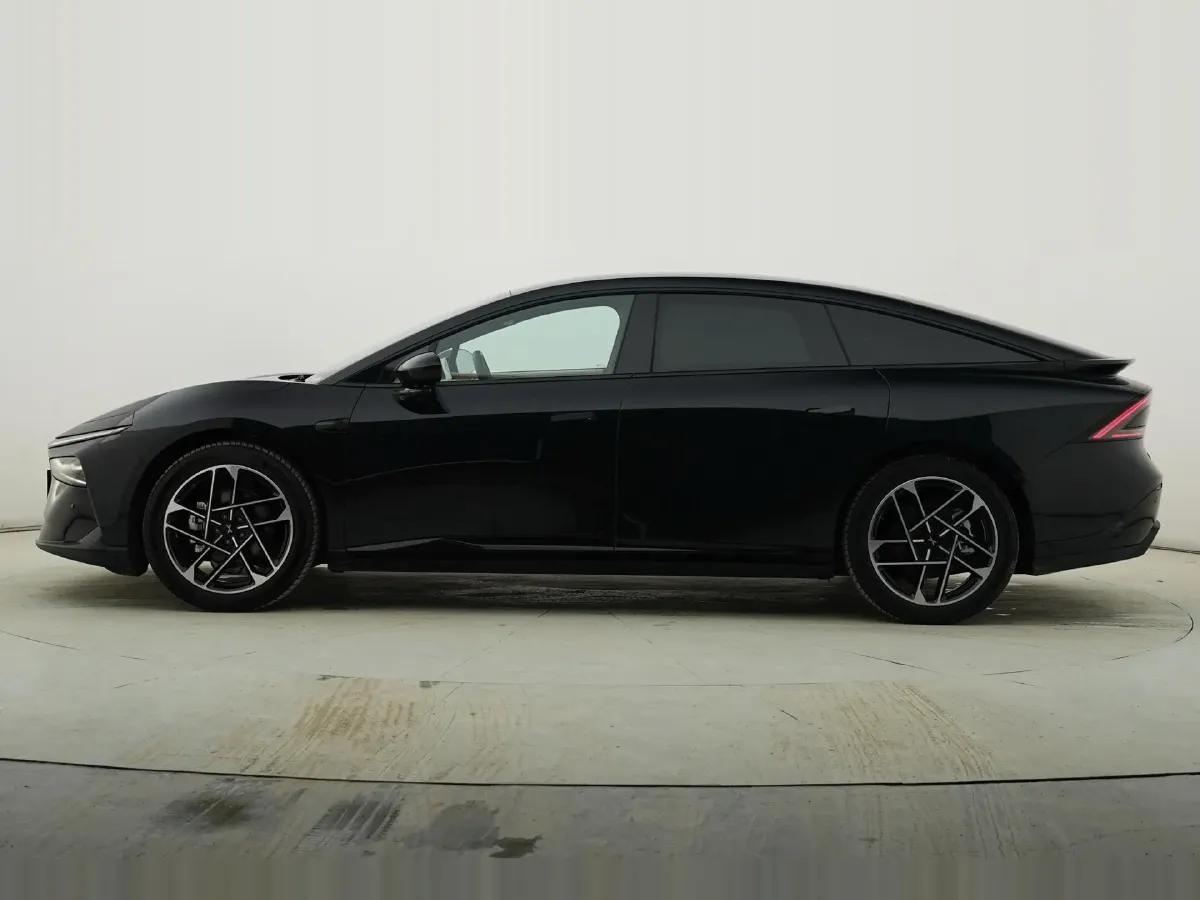 2024 Xpeng P7+ BEV 60.7KWH,autocango,china used car exporter,china ev exporter,chinese used car exporter,chinese used ev exporter