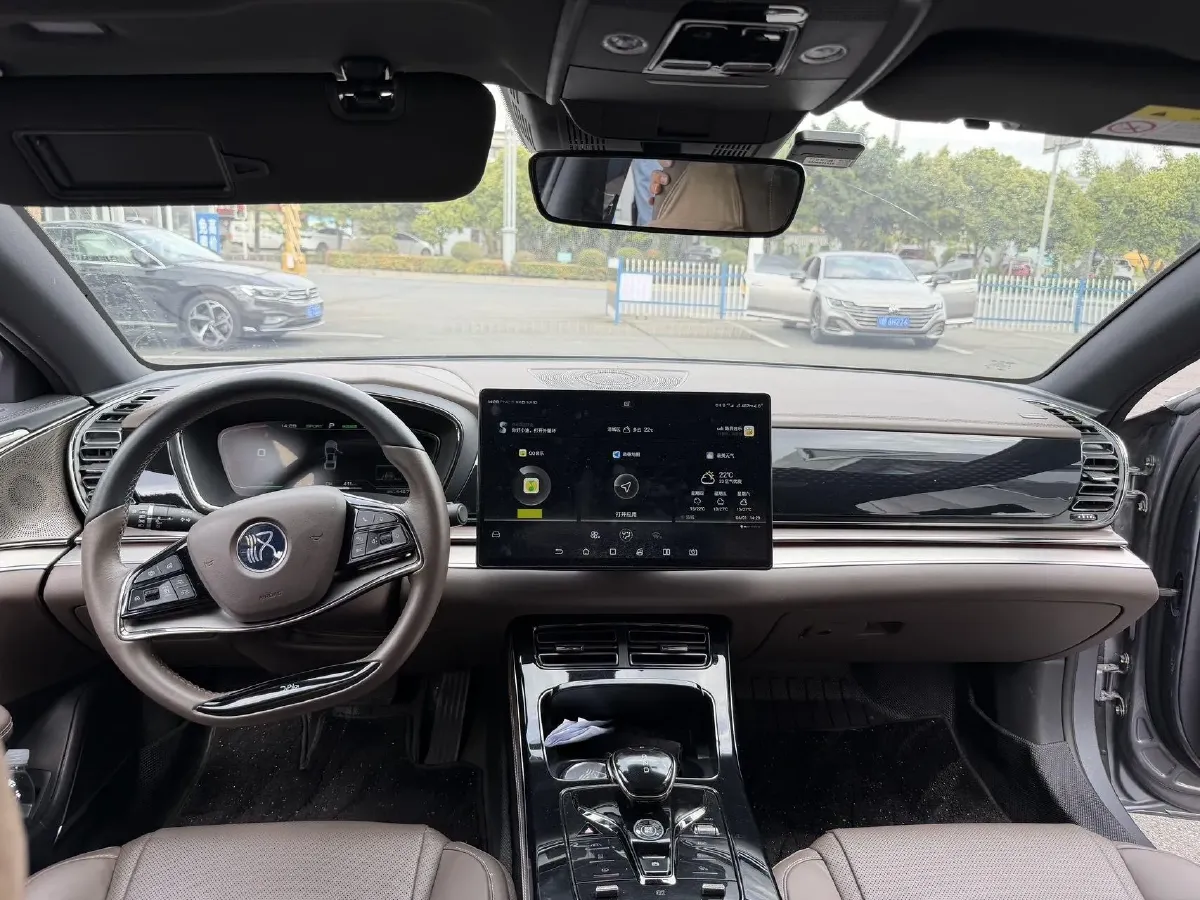 2021 BYD Han BEV 64.8KWH,autocango,china used car exporter,china ev exporter,chinese used car exporter,chinese used ev exporter