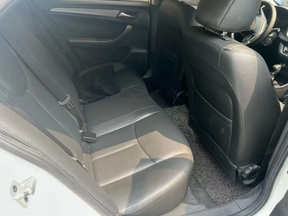 2018 Roewe 360 1.5L 116HP L4 4AT,autocango,china used car exporter,china ev exporter,chinese used car exporter,chinese used ev exporter