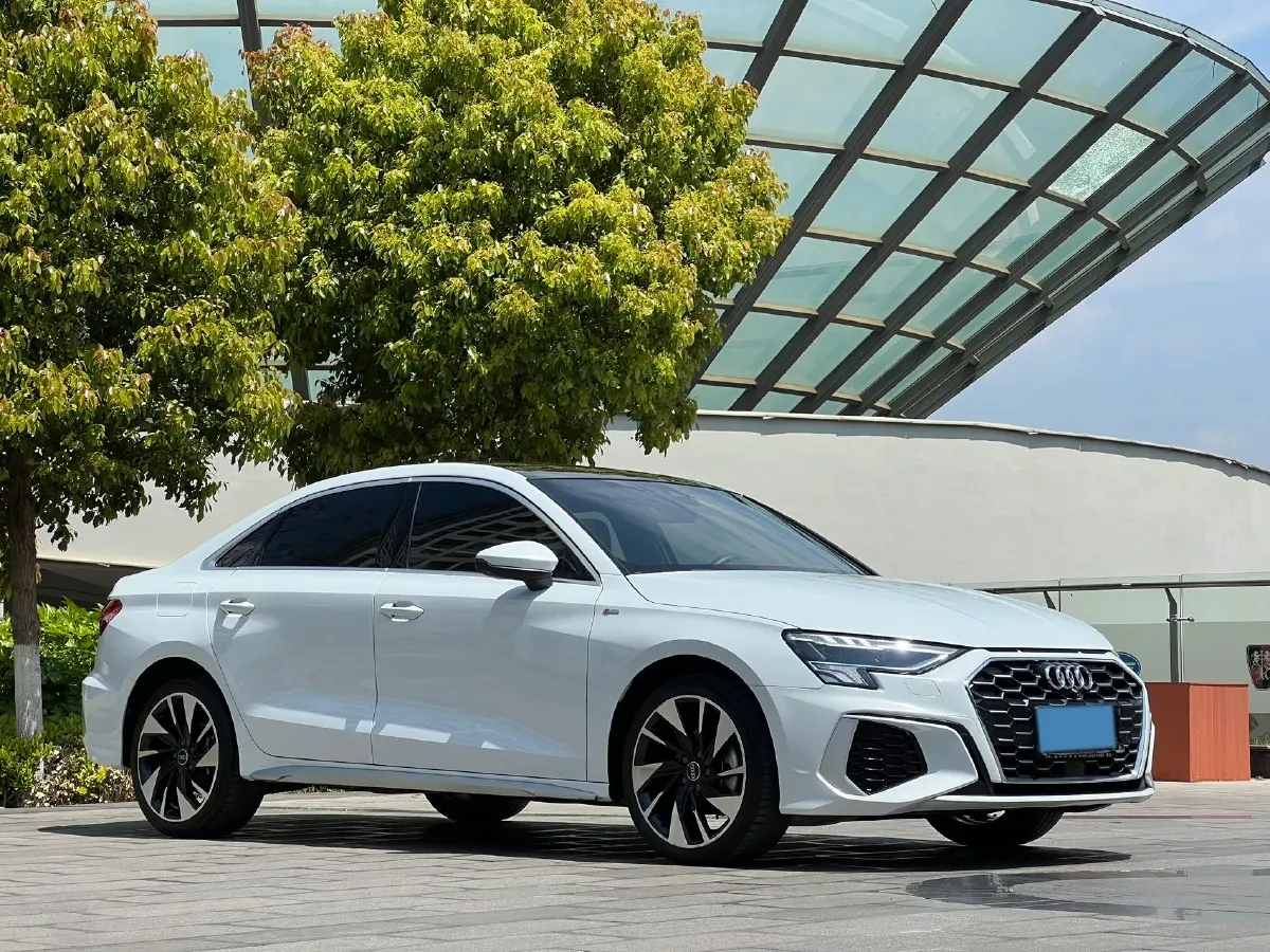 2022 Audi A3 1.4T 150HP L4 7DCT,autocango,china used car exporter,china ev exporter,chinese used car exporter,chinese used ev exporter