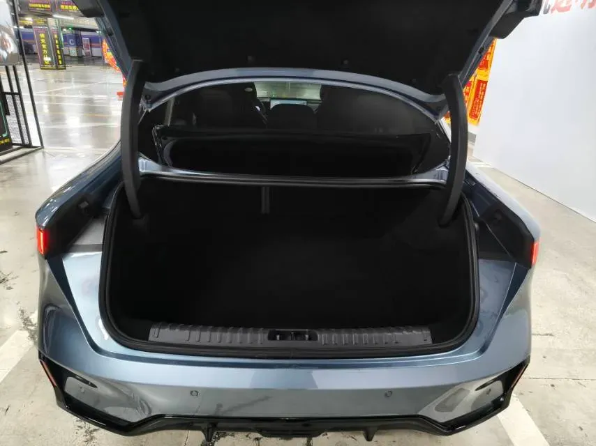 2024 LYNK&CO 01 2.0T 254HP L4 8AT,autocango,china used car exporter,china ev exporter,chinese used car exporter,chinese used ev exporter