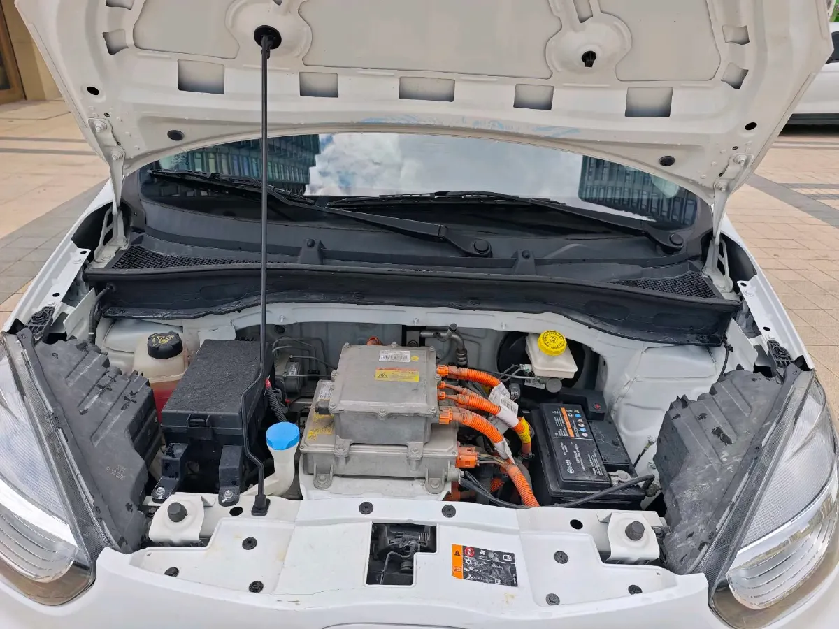 2022 Roewe Clever BEV 29KWH,autocango,china used car exporter,china ev exporter,chinese used car exporter,chinese used ev exporter