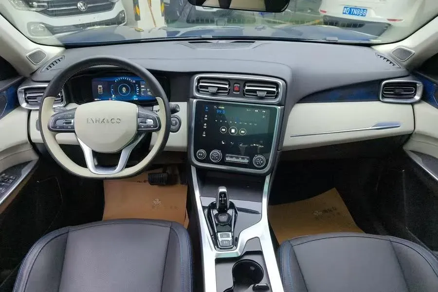 2017 Foton Sauvana 2.0T 218HP L4 6AT,autocango,china used car exporter,china ev exporter,chinese used car exporter,chinese used ev exporter