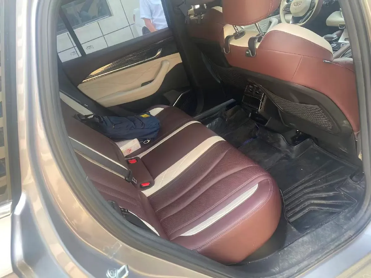 2021 Geely Monjaro 2.0T 218HP L4 7DCT,autocango,china used car exporter,china ev exporter,chinese used car exporter,chinese used ev exporter