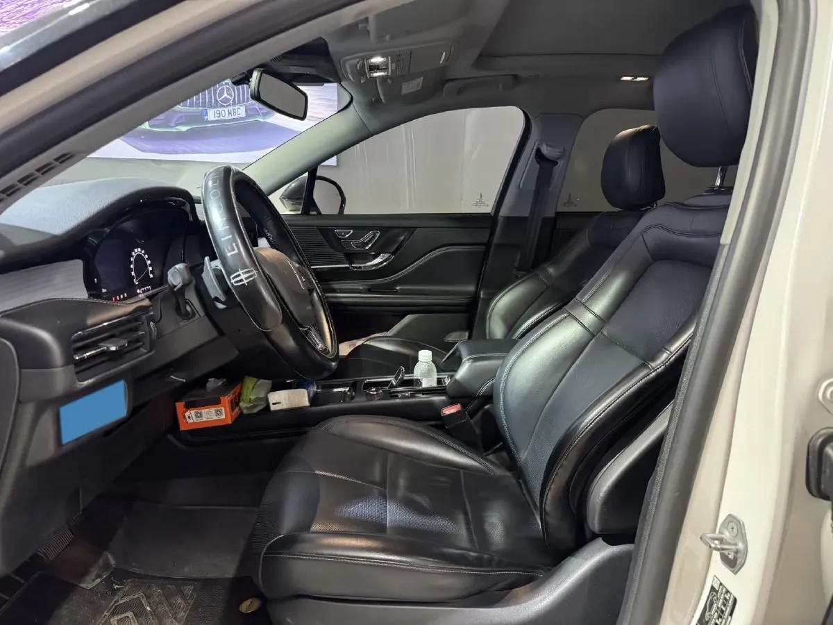 2020 Lincoln Corsair 2.0T 245HP L4 8AT,autocango,china used car exporter,china ev exporter,chinese used car exporter,chinese used ev exporter