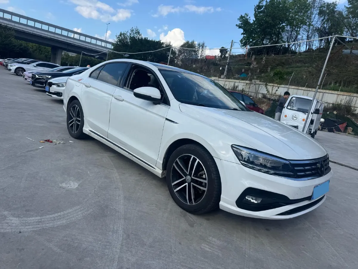 2019 Volkswagen Passat 1.4T 150HP L4 7DCT,autocango,china used car exporter,china ev exporter,chinese used car exporter,chinese used ev exporter
