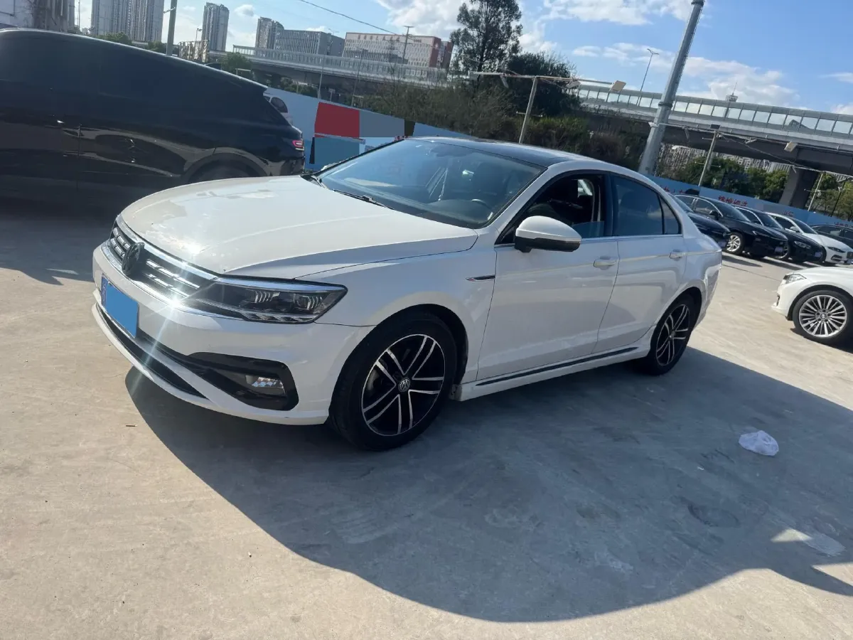 2019 Volkswagen Passat 1.4T 150HP L4 7DCT,autocango,china used car exporter,china ev exporter,chinese used car exporter,chinese used ev exporter
