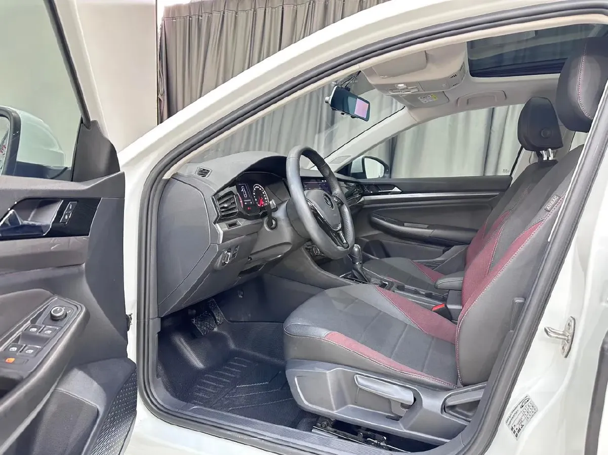 2021 Volkswagen Bora 1.5L 113HP L4 6AT,autocango,china used car exporter,china ev exporter,chinese used car exporter,chinese used ev exporter