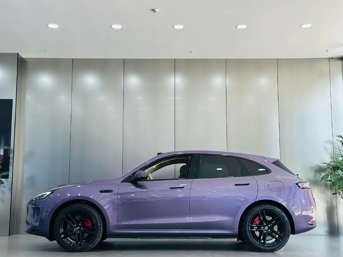 2025 AITO AITO M5 1.5T 152HP L4 REEV 42KWH,autocango,china used car exporter,china ev exporter,chinese used car exporter,chinese used ev exporter