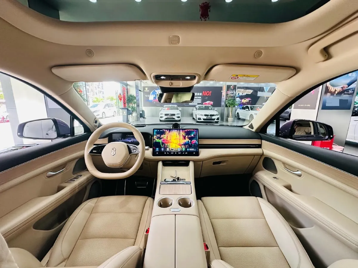 2025 AITO AITO M5 1.5T 152HP L4 REEV 42KWH,autocango,china used car exporter,china ev exporter,chinese used car exporter,chinese used ev exporter