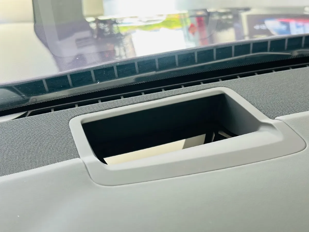 2025 AITO AITO M5 1.5T 152HP L4 REEV 42KWH,autocango,china used car exporter,china ev exporter,chinese used car exporter,chinese used ev exporter