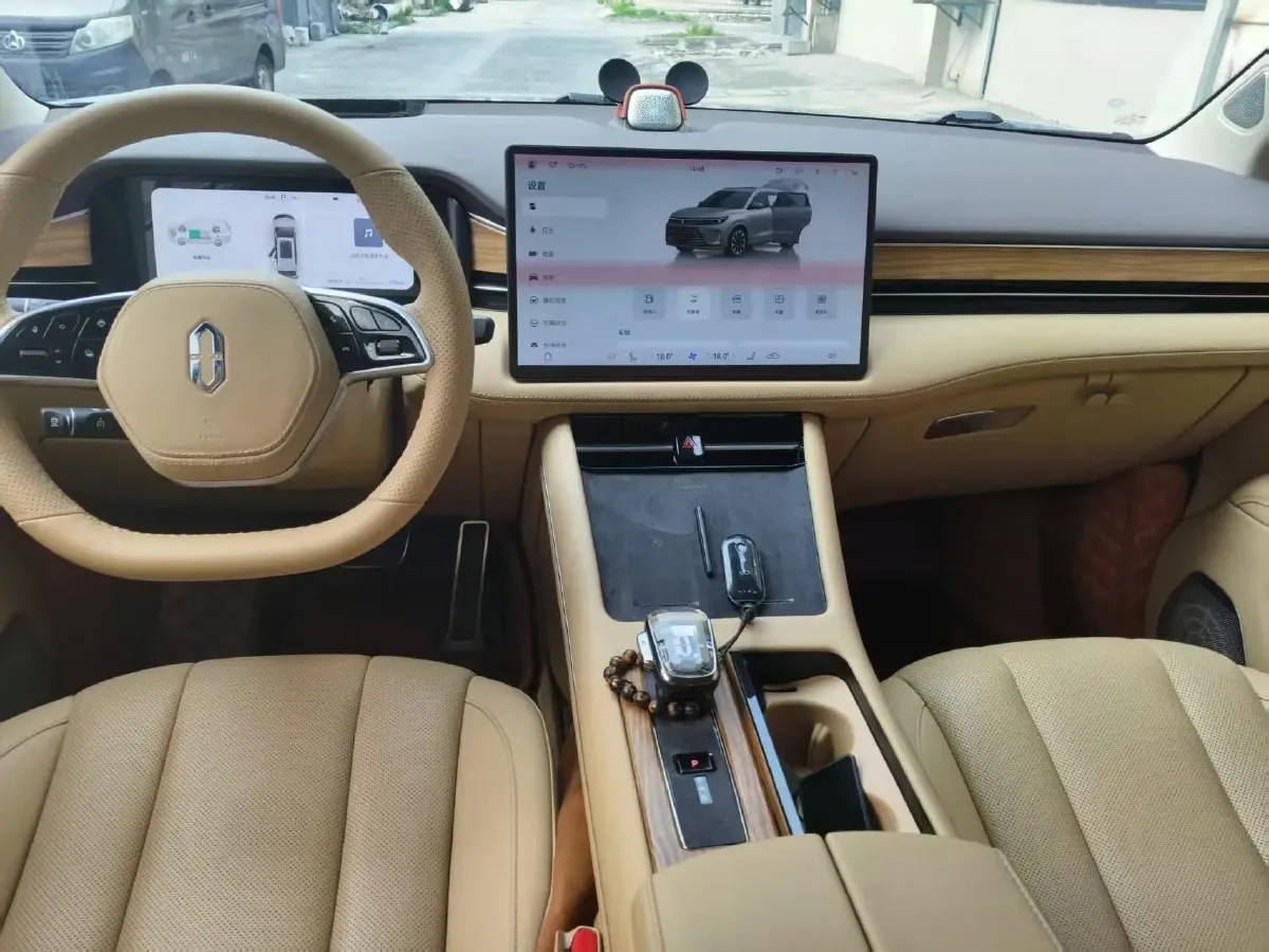 2024 Ford Transit 2.0T 143HP L4 9AT,autocango,china used car exporter,china ev exporter,chinese used car exporter,chinese used ev exporter