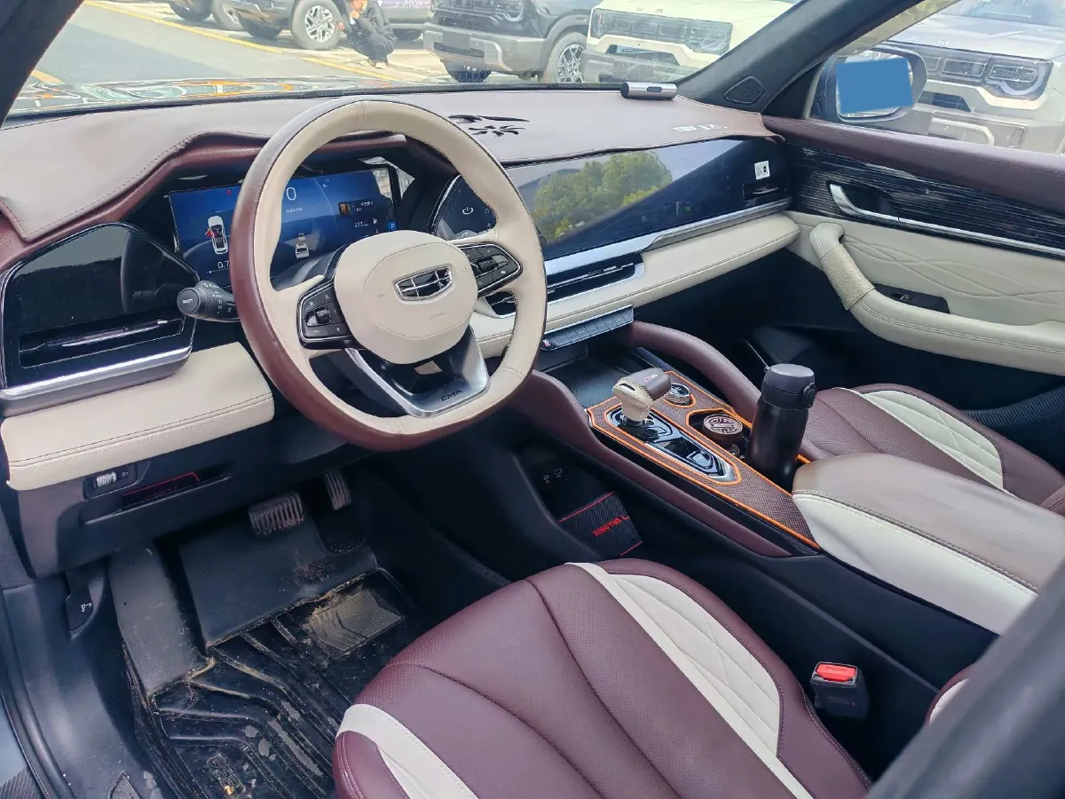 2021 Geely Monjaro 2.0T 218HP L4 7DCT,autocango,china used car exporter,china ev exporter,chinese used car exporter,chinese used ev exporter