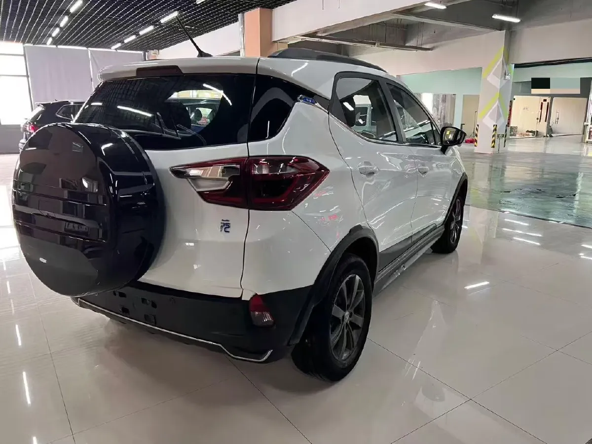 2018 BYD Yuan BEV 42KWH,autocango,china used car exporter,china ev exporter,chinese used car exporter,chinese used ev exporter