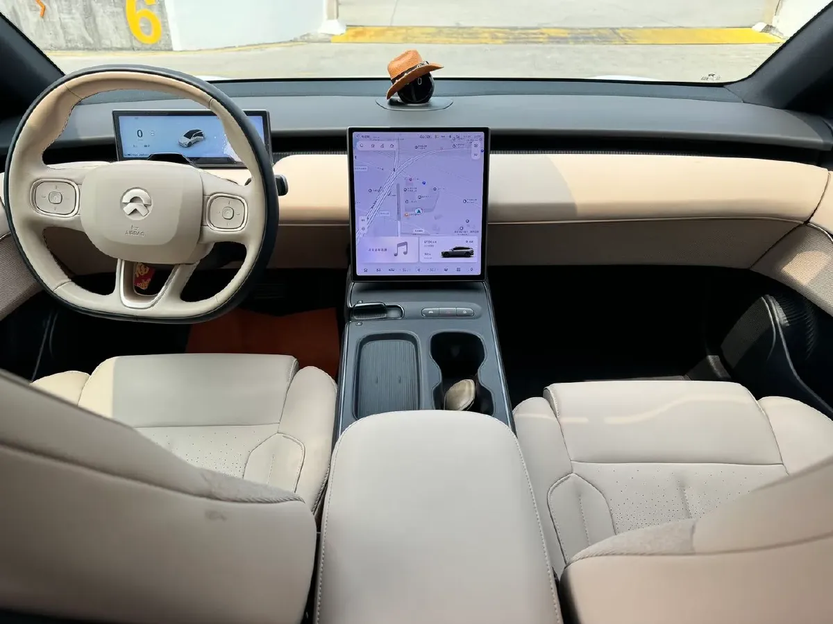 2023 NIO ET5T BEV 75KWH,autocango,china used car exporter,china ev exporter,chinese used car exporter,chinese used ev exporter