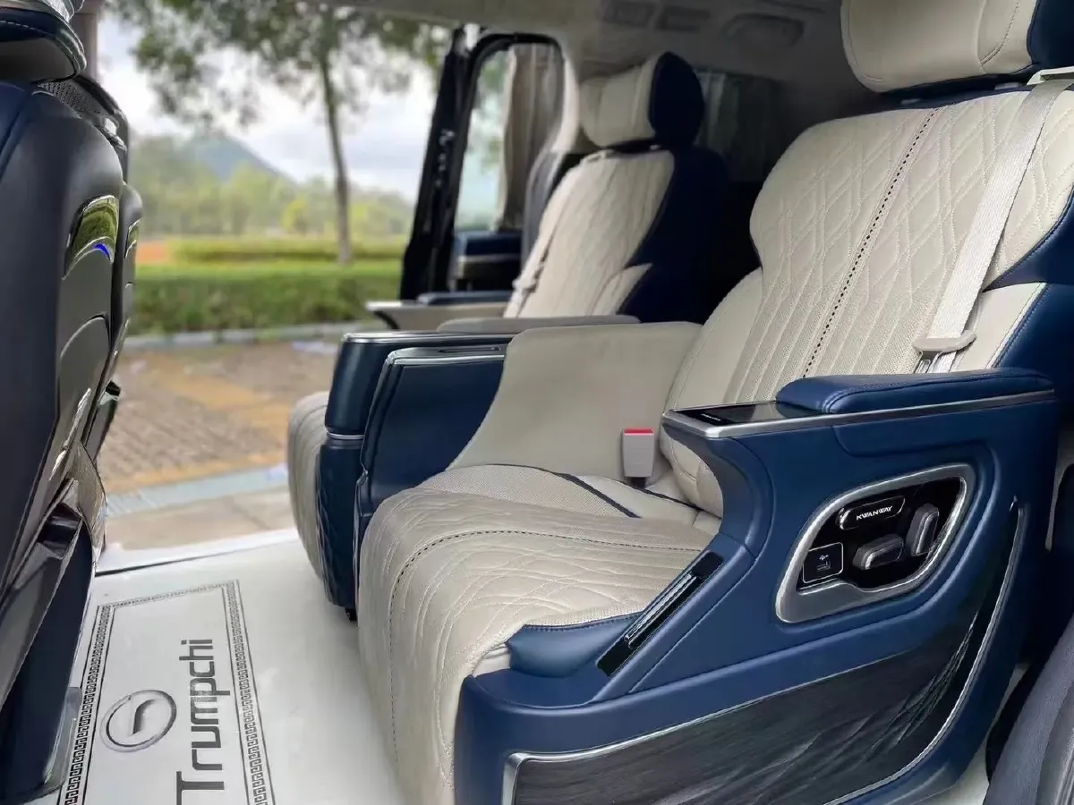 2021 GAC Trumpchi M8 2.0T 252HP L4 8AT,autocango,china used car exporter,china ev exporter,chinese used car exporter,chinese used ev exporter