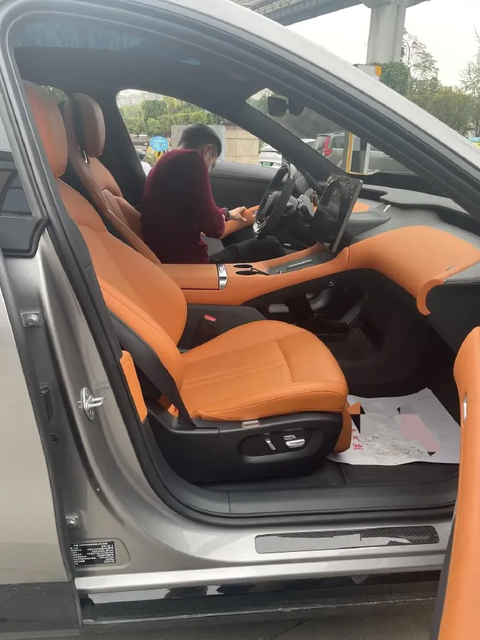 2025 MI YU7 BEV 101.7KWH,autocango,china used car exporter,china ev exporter,chinese used car exporter,chinese used ev exporter