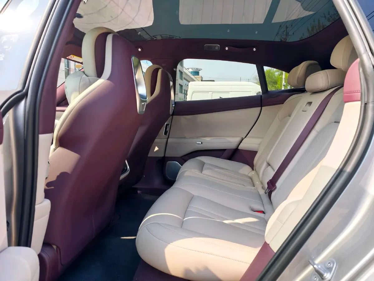 2025 MI YU7 BEV 96.3KWH,autocango,china used car exporter,china ev exporter,chinese used car exporter,chinese used ev exporter