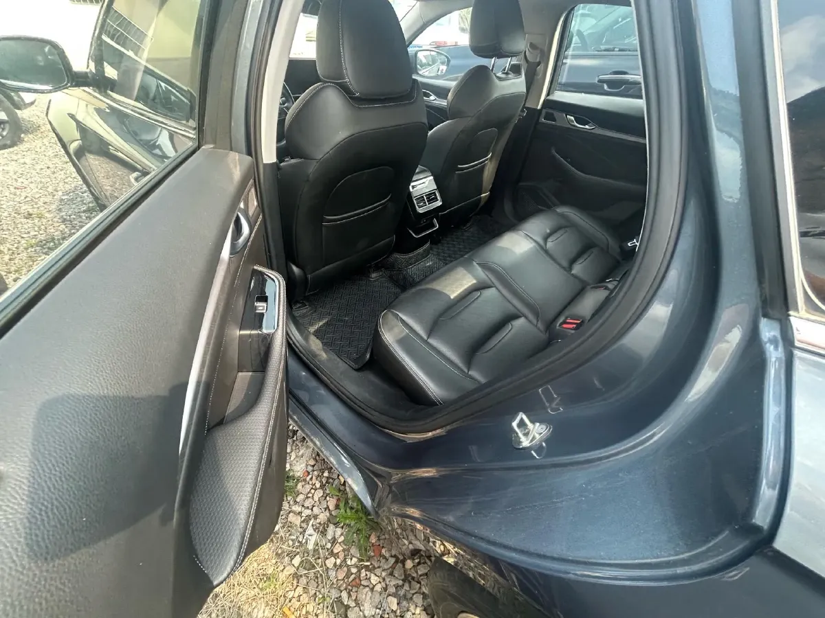 2021 Geely Preface 2.0T 190HP L4 7DCT,autocango,china used car exporter,china ev exporter,chinese used car exporter,chinese used ev exporter