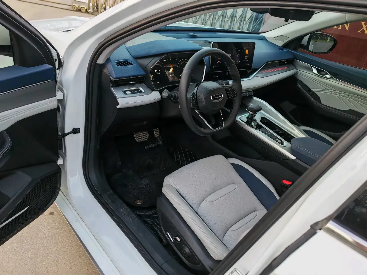 2021 Geely Preface 2.0T 190HP L4 7DCT,autocango,china used car exporter,china ev exporter,chinese used car exporter,chinese used ev exporter