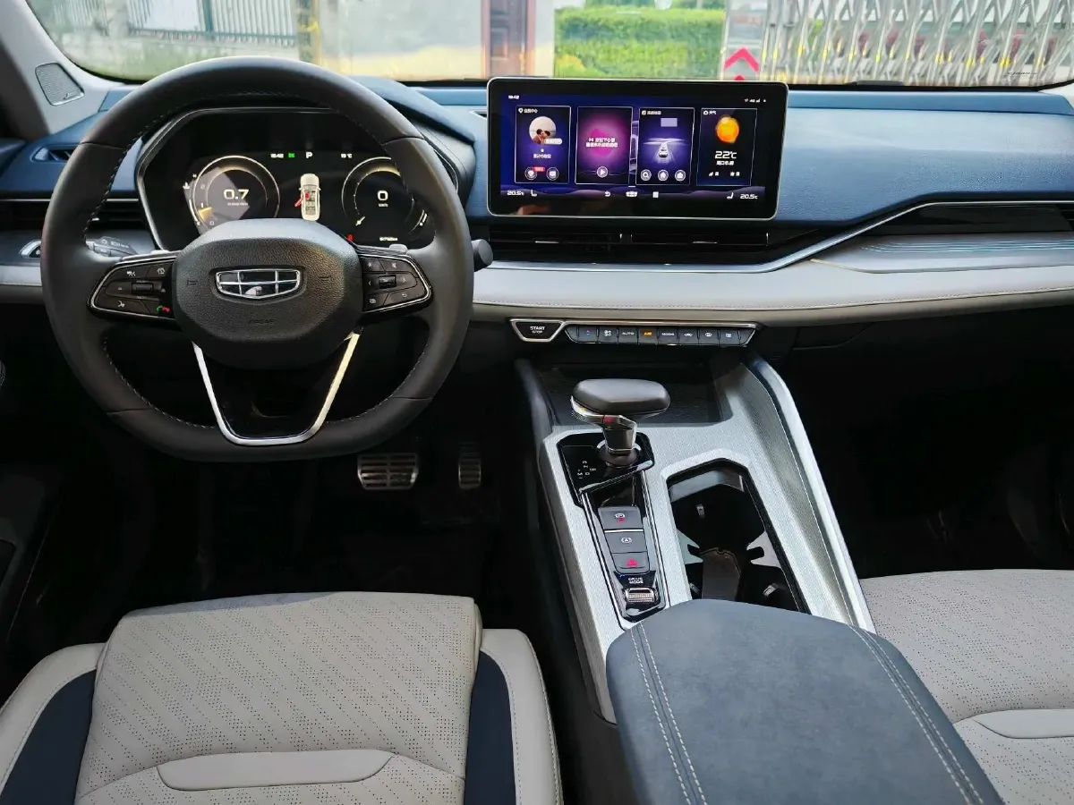 2021 Geely Preface 2.0T 190HP L4 7DCT,autocango,china used car exporter,china ev exporter,chinese used car exporter,chinese used ev exporter