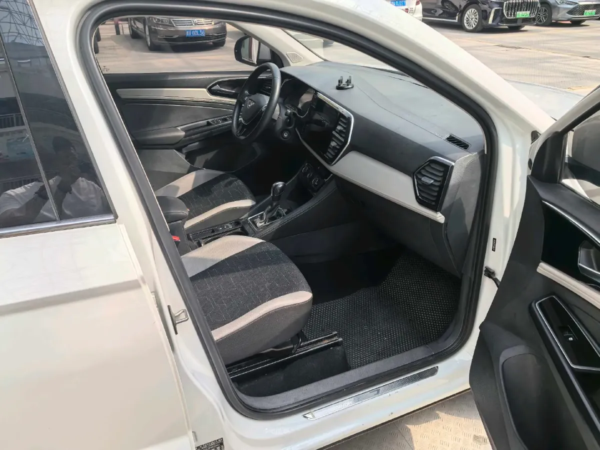 2023 Jetta VS7 1.4T 150HP L4 6AT,autocango,china used car exporter,china ev exporter,chinese used car exporter,chinese used ev exporter