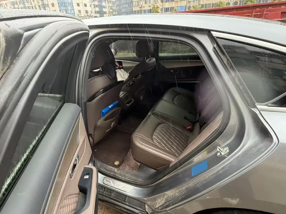 2023 BYD Han 1.5T 139HP L4 E-CVT PHEV 18.316KWH,autocango,china used car exporter,china ev exporter,chinese used car exporter,chinese used ev exporter