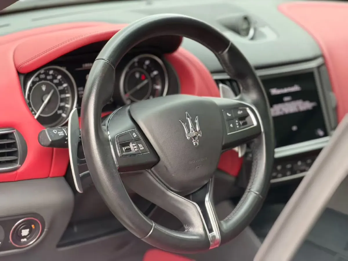 2021 Maserati Levante 3.0T 350HP V6 8AT,autocango,china used car exporter,china ev exporter,chinese used car exporter,chinese used ev exporter