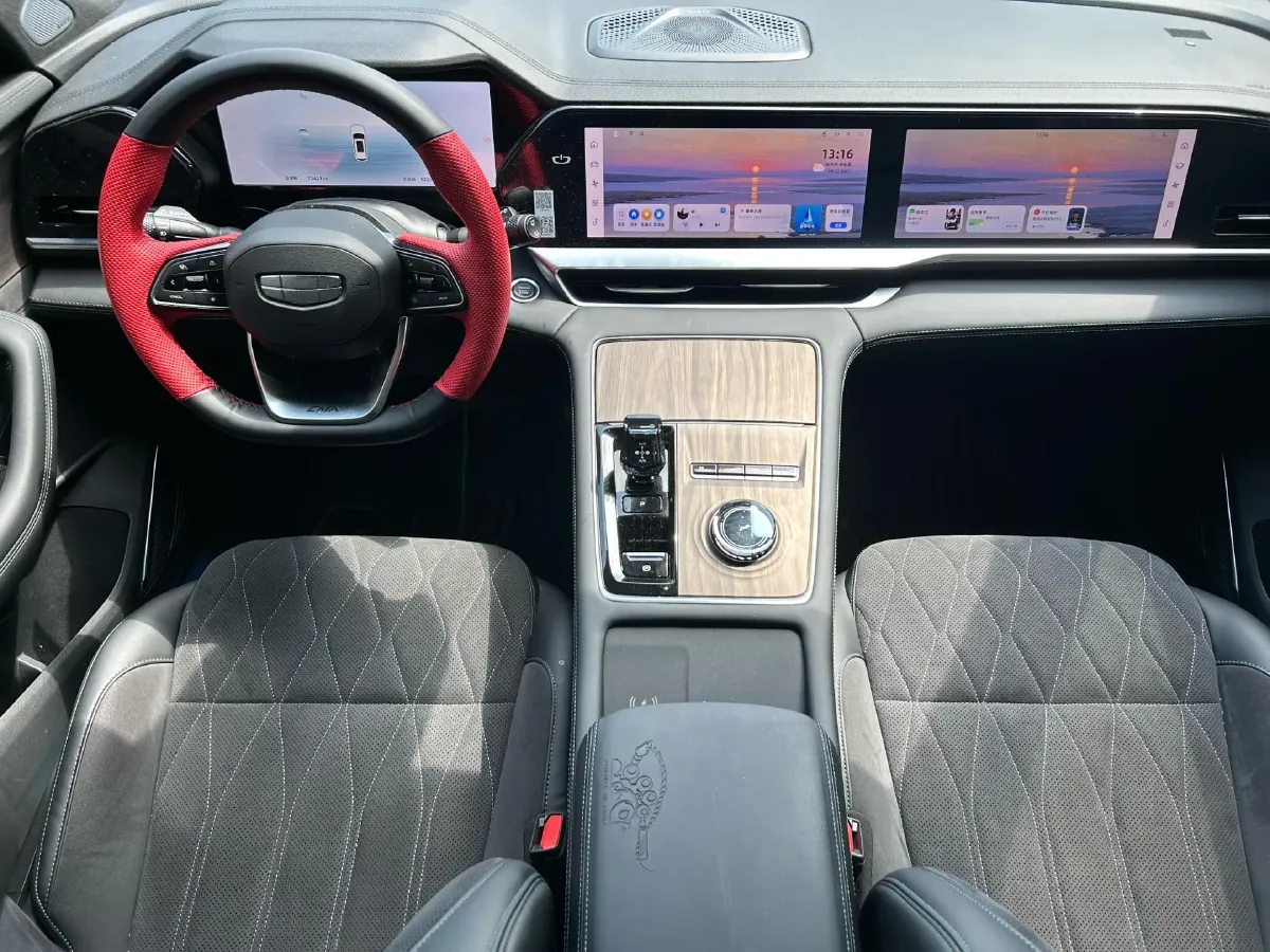 2025 Geely Monjaro 2.0T 238HP L4 8AT,autocango,china used car exporter,china ev exporter,chinese used car exporter,chinese used ev exporter