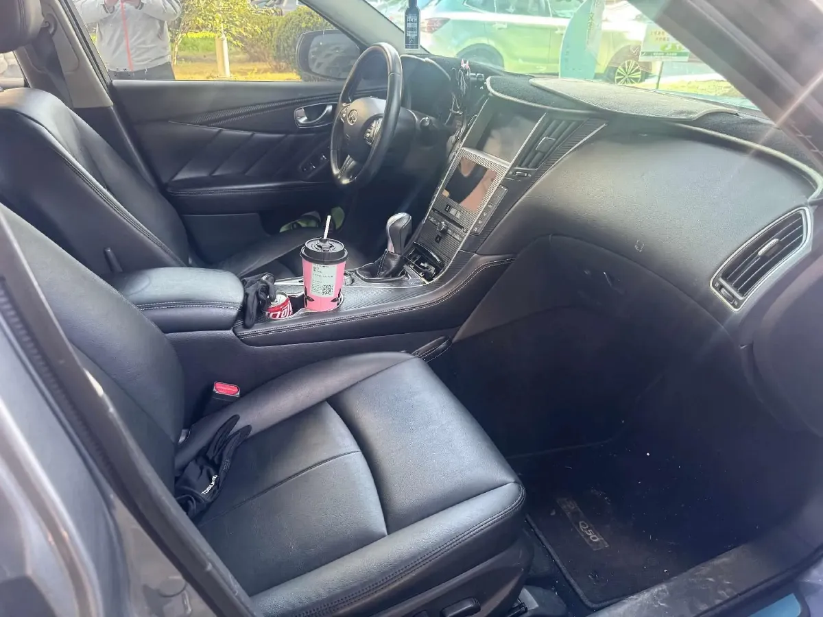 2016 Infiniti Q50L 2.0T 211HP L4 7AT,autocango,china used car exporter,china ev exporter,chinese used car exporter,chinese used ev exporter