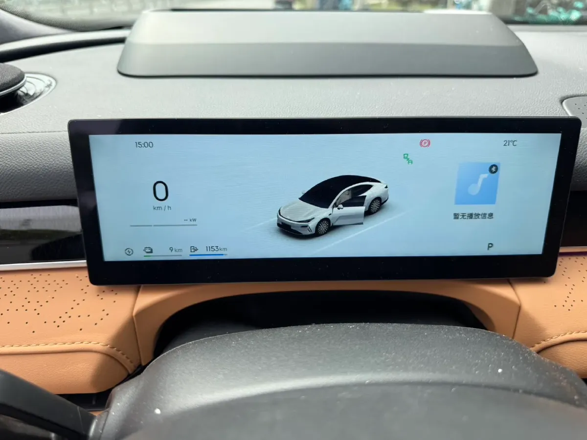 2025 Geely Galaxy Starshine 8 1.5T 163HP L4 3DHT PHEV 27.69KWH,autocango,china used car exporter,china ev exporter,chinese used car exporter,chinese used ev exporter