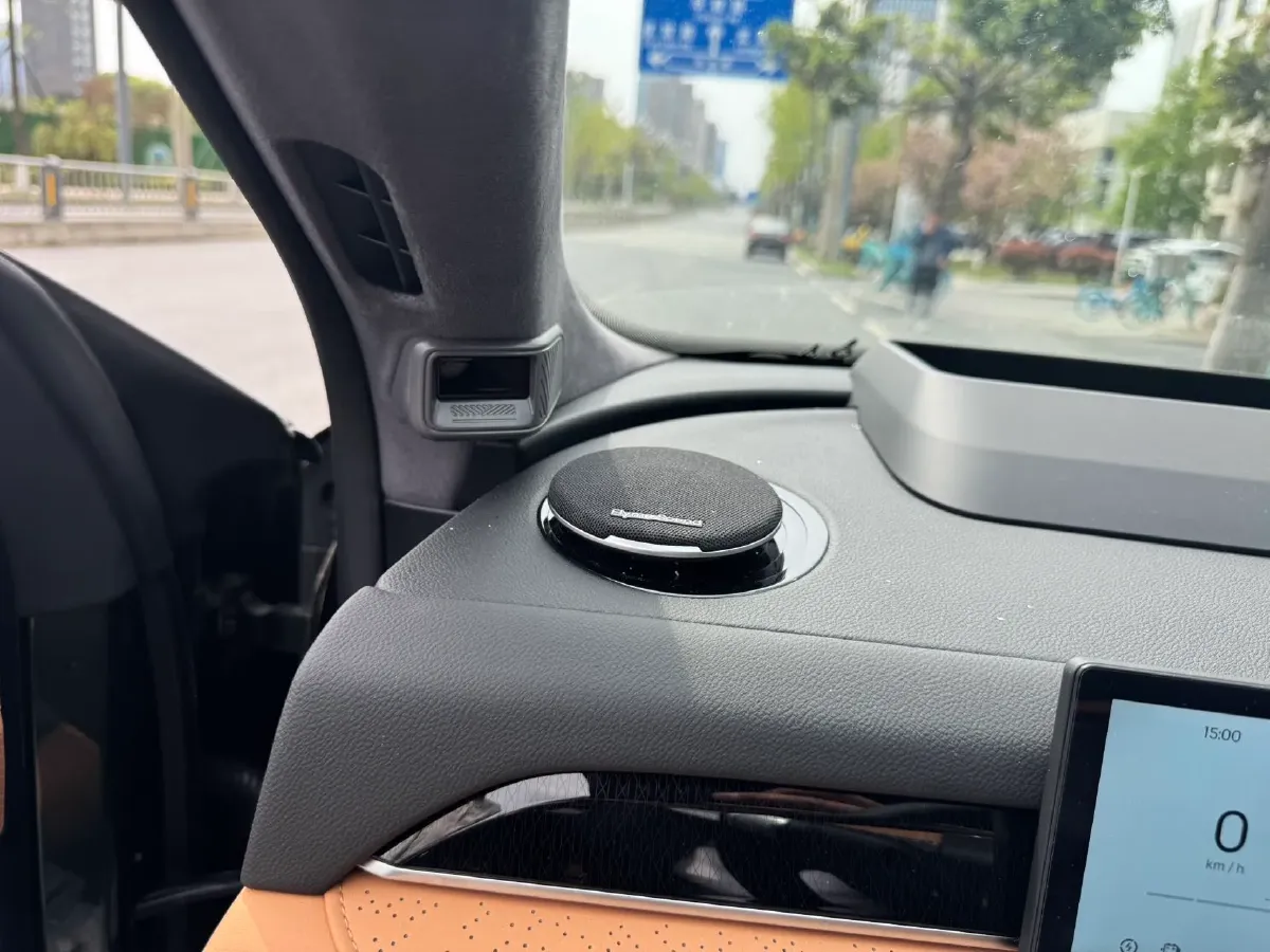 2025 Geely Galaxy Starshine 8 1.5T 163HP L4 3DHT PHEV 27.69KWH,autocango,china used car exporter,china ev exporter,chinese used car exporter,chinese used ev exporter