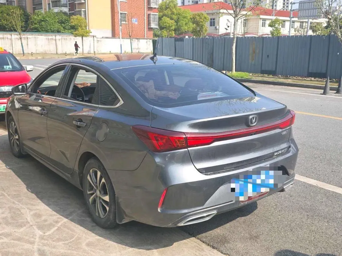 2023 ChangAn Eado 1.4T 160HP L4 7DCT,autocango,china used car exporter,china ev exporter,chinese used car exporter,chinese used ev exporter